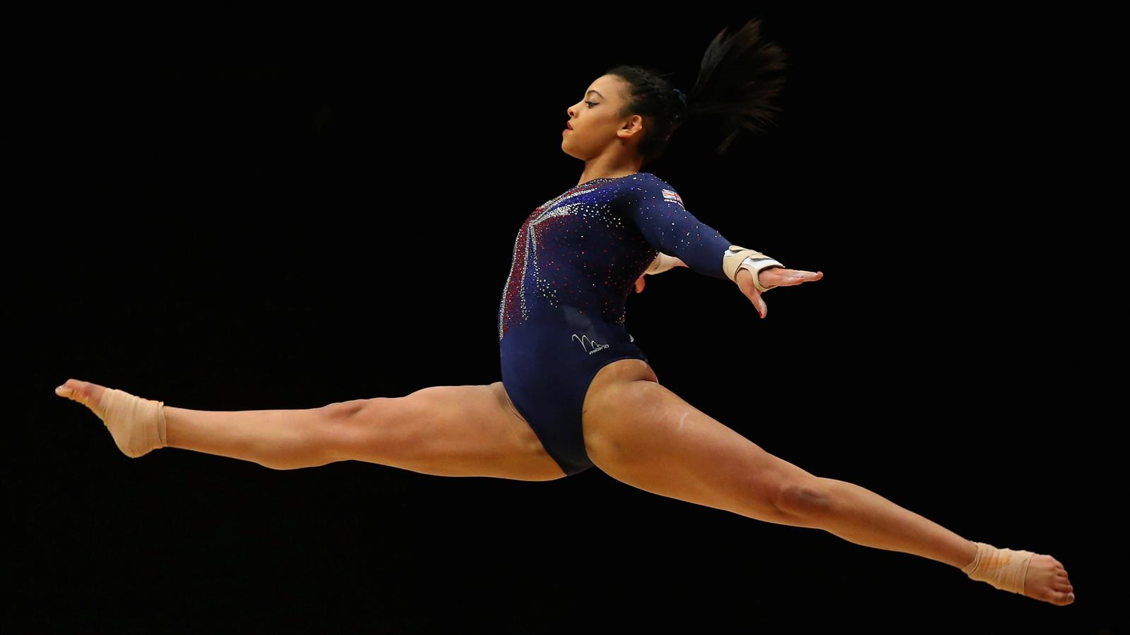 ellie-downie1.jpg