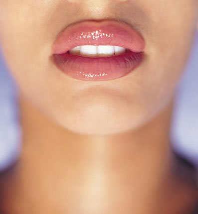 woman+big+lips.jpg