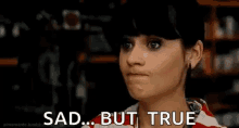 zooey-deschanel-nod.gif