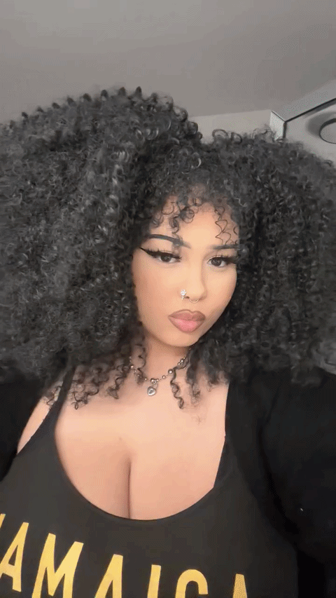 lvtuubb6ahng1.gif