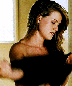 tumblr_msmdbsU7Rw1rd6r7lo2_250.gif
