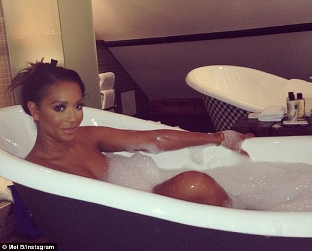 article-2670839-1F27124000000578-312_634x510.jpg