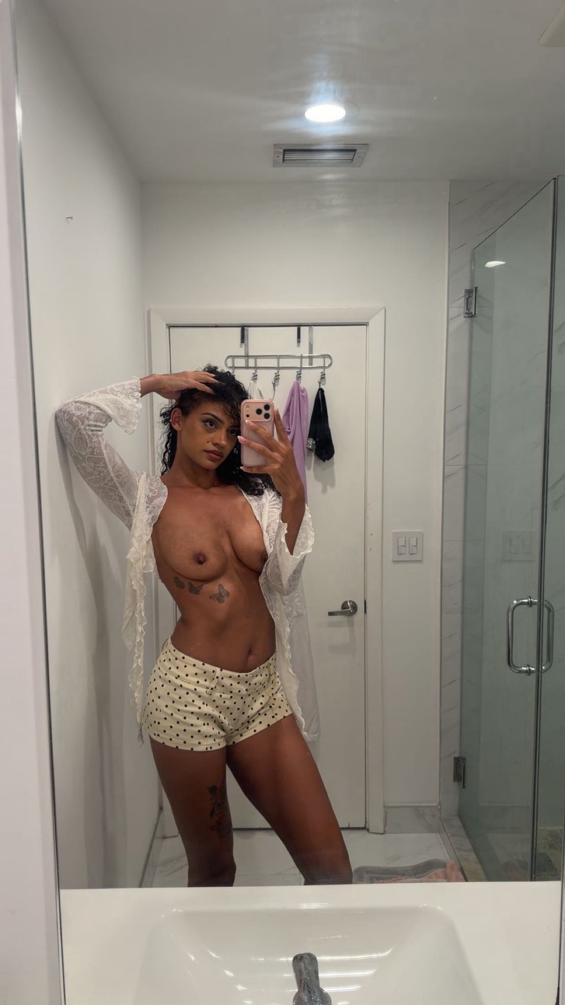 HRugXZ4aIAAAPbQ.jpg:large