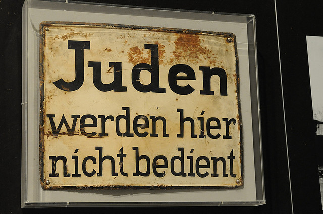 sign1-2.jpg