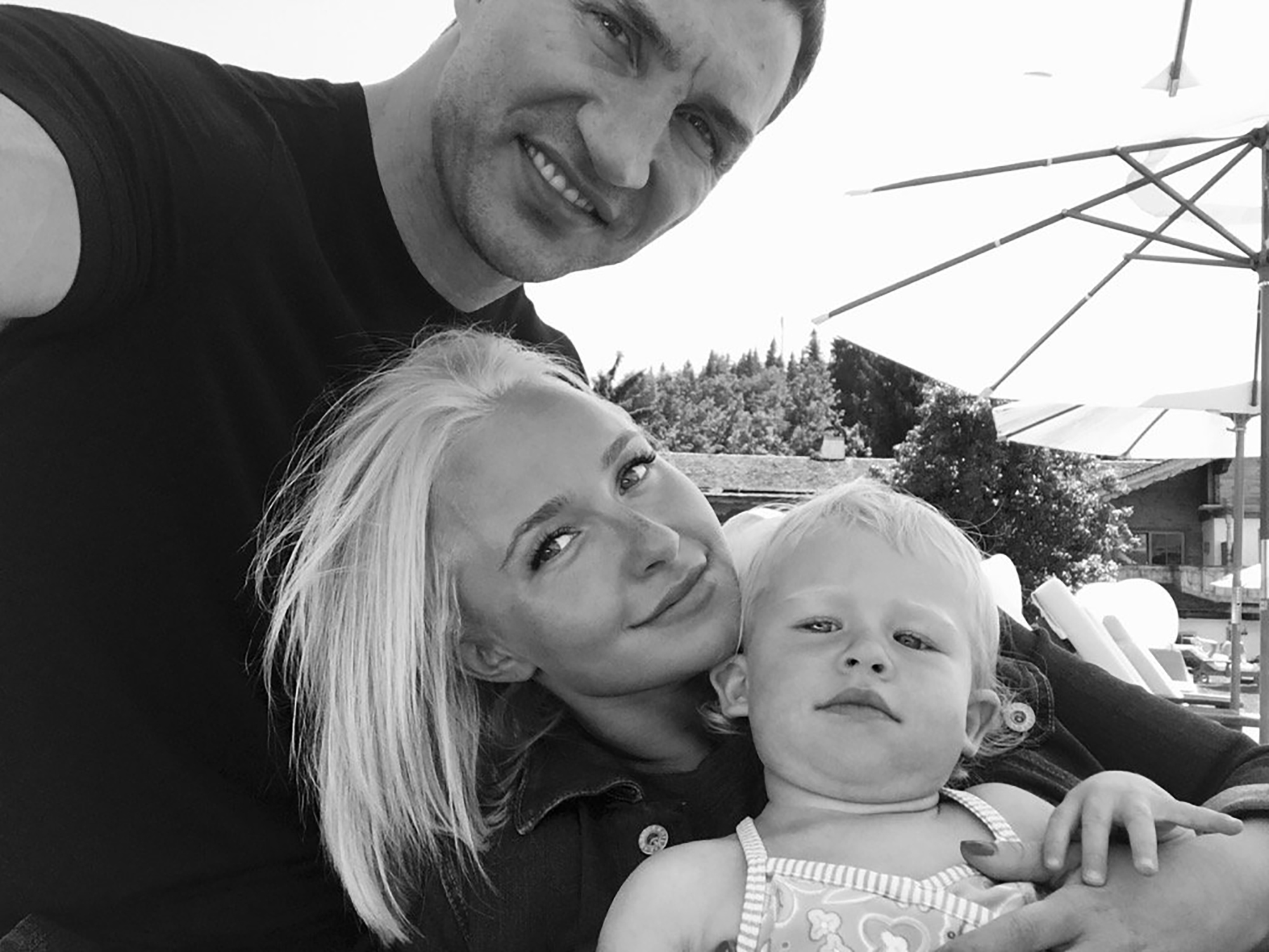 Hayden-Panettiere-talks-daughter_38.jpeg