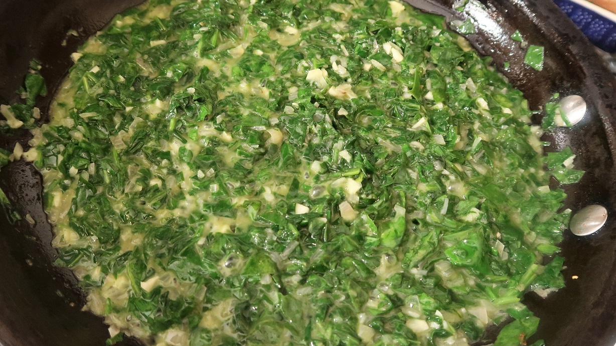 spinach-frying-.jpg