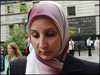 _40113657_parveen_203.jpg