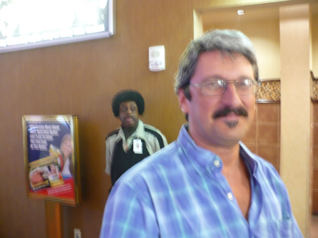 2571492817_1302e955b1_b.jpg
