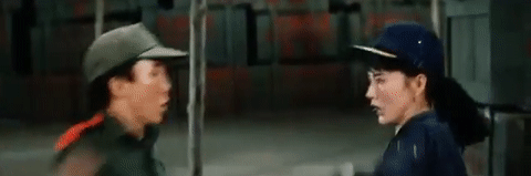 tumblr_p345z1AAzx1v6w3juo3_500.gif