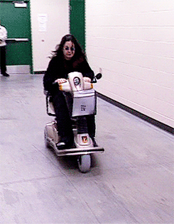 tumblr_okcroohoSP1vicxnro1_250.gif