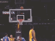no-points-missed3pt-shot.gif