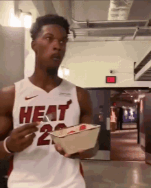 jimmy-butler-what.gif