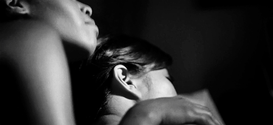 tumblr_pi62t5CAnJ1xf08gko2_540.gif