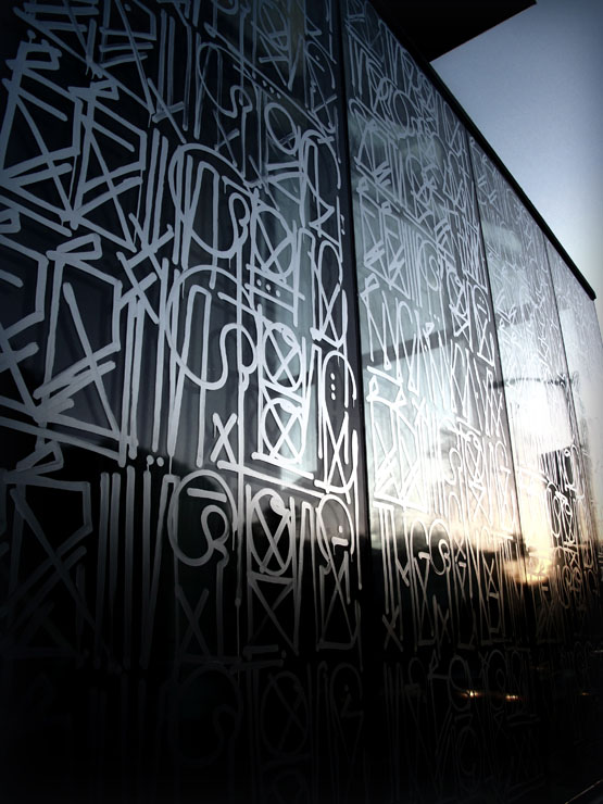 05b9946107retna3.jpg