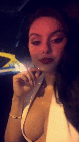 Ariel-Winter.gif