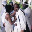 lil-wayne-kissing-baby.thumbnail.jpg