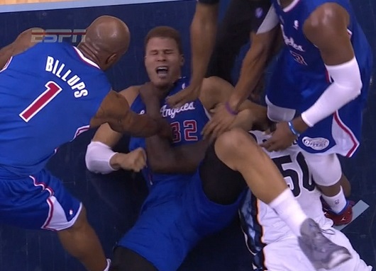zach-randolph-chokes-blake-griffin.jpg