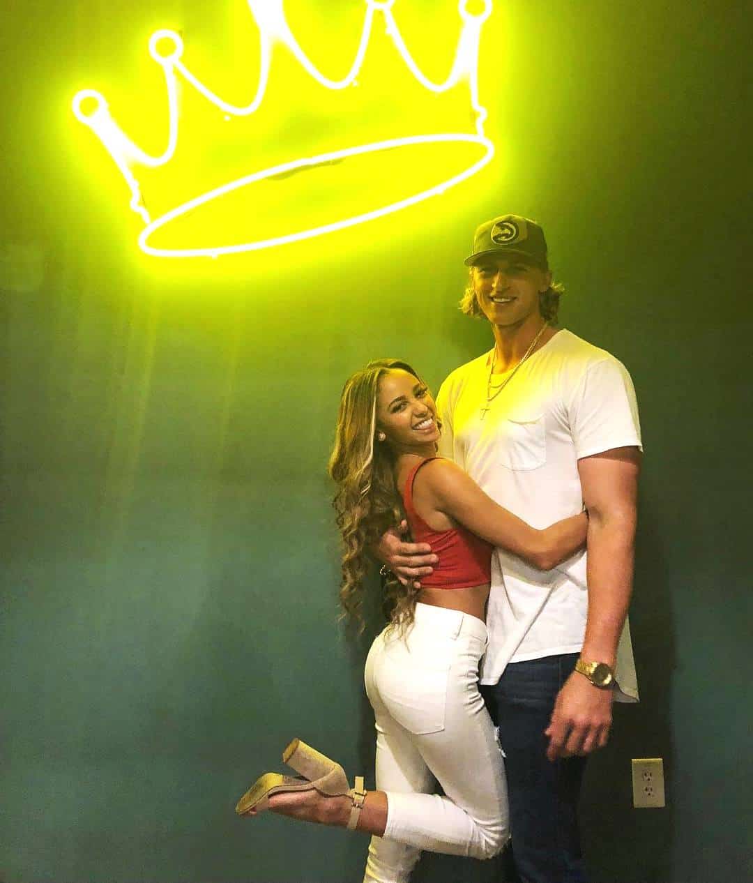 Vanessa-Morgan-and-Michael-Kopech.jpg