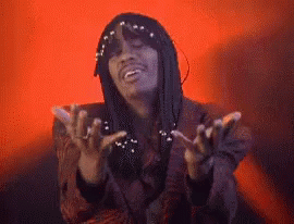e2a1ab33745c8907a3d4073b5e4c6f5e.gif