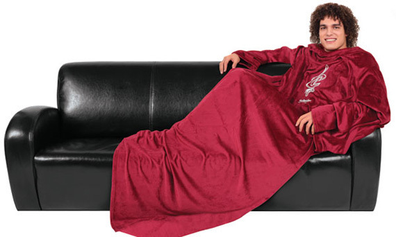 CAVALIERS-SNUGGIE-WORLD-RECORD-CAVS-SNUGGIES.jpg