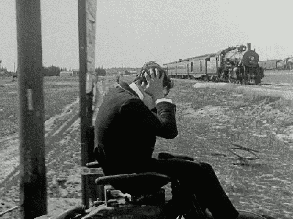 923ada3a7d418f257f35b690f9d3d157.gif