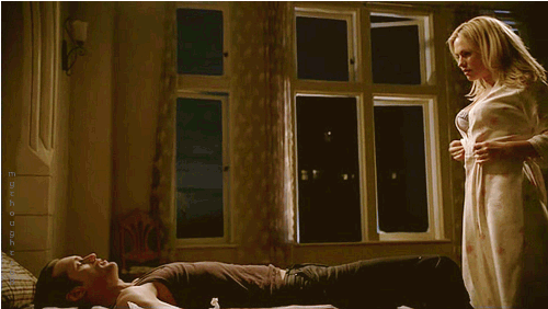 tumblr_lyab2kuvLq1r2x5hgo1_r1_500.gif