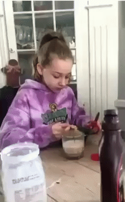 tumblr_p1skhbOWJi1ufbwoco1_400.gif