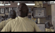 tenor.gif