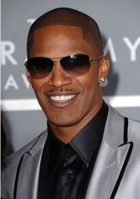 jamie-foxx_49-Grammy_021107.jpg