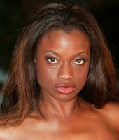 Monique_170x200_MoniqueProductions.jpg