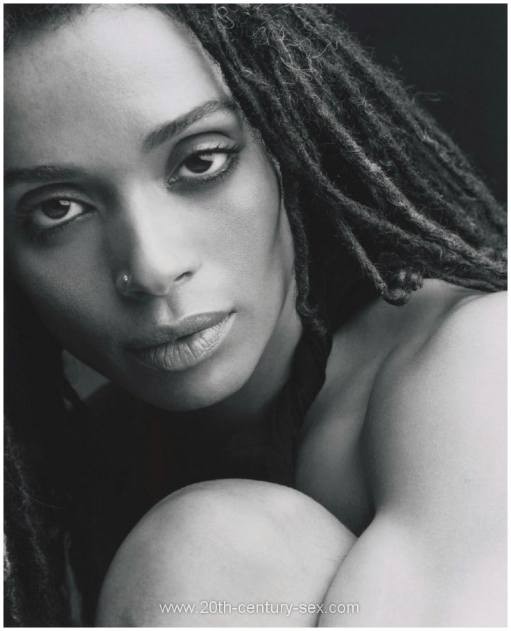 lisa-bonet-21.jpg