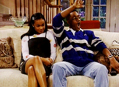 tumblr_omugcvBTfL1vf9b9ao9_r1_250.gif