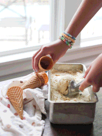 8de55f0f9a7cbdb0f029f75a6f2d8559_w200.gif