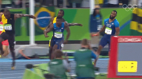 running-usain-bolt.gif
