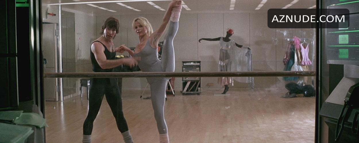 Basinger-Never-HD-s-01.jpg
