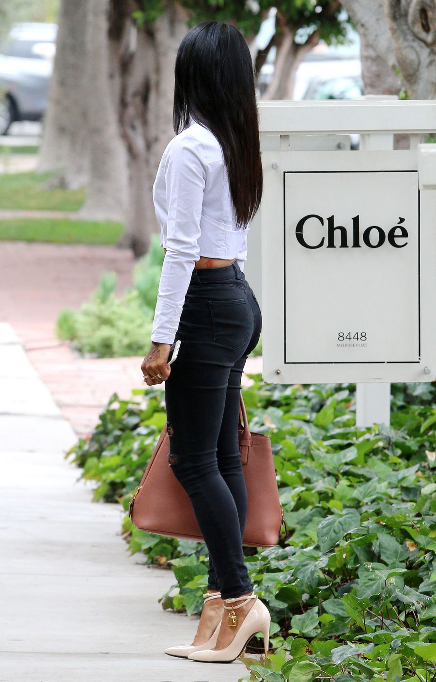 KarruecheTranTightJeans2.jpg