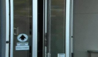 3968008088_9526be780e_o.gif