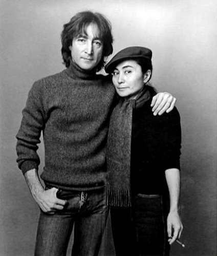 John-Yoko-the-beatles-7044604-424-500.jpg