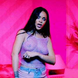 tumblr_o3bfeogsh61r7rvejo4_r1_400.gif