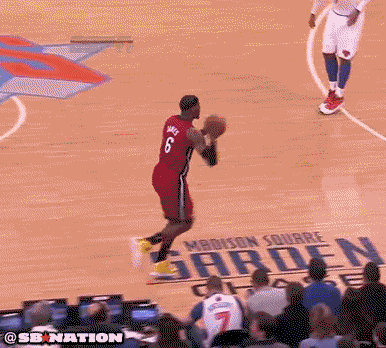 lebronoop2.gif