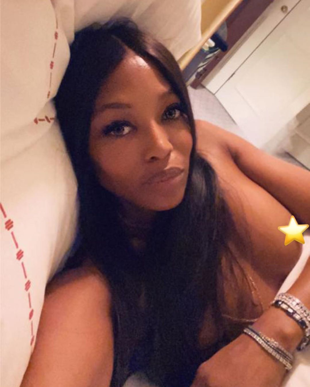 naomi-selfie.jpg