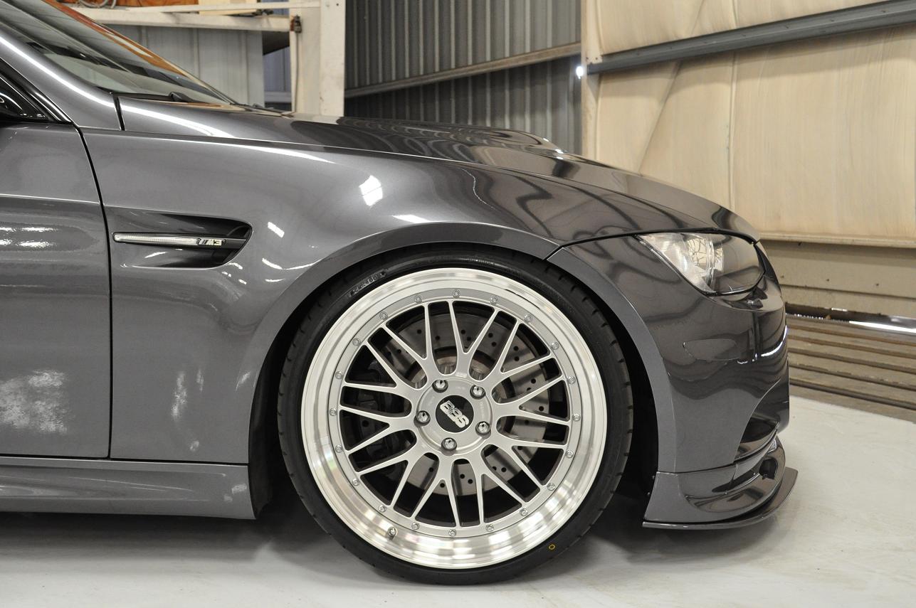 m3v8-may09-5.jpg