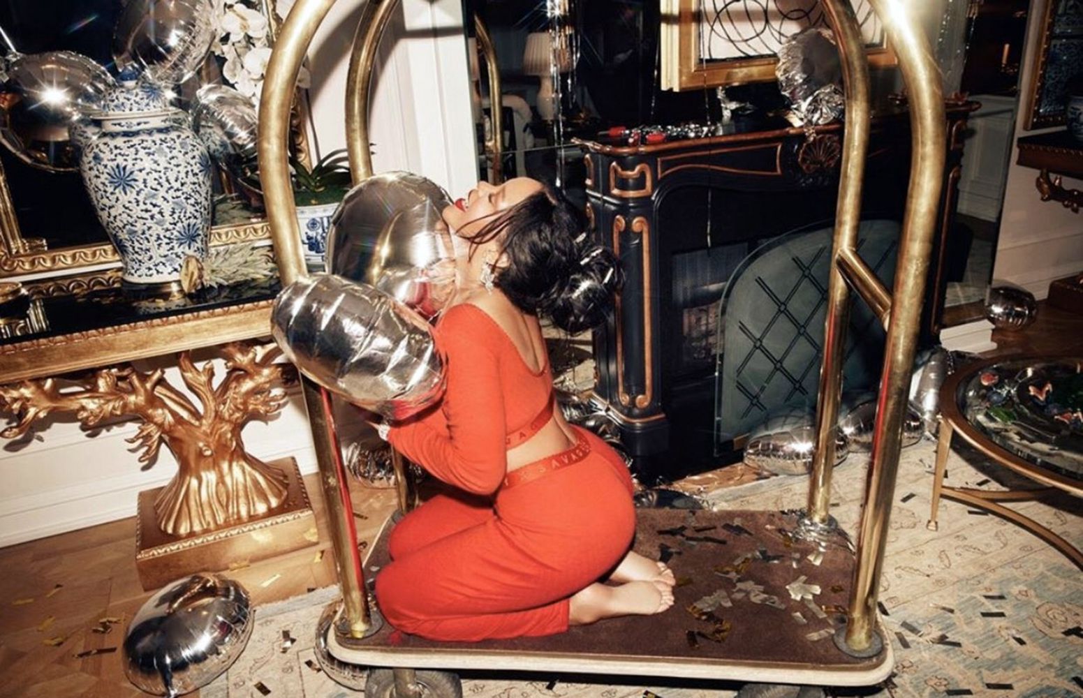 RihannaXFentyNew2019Campaign3.jpg