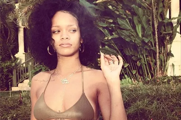 rihanna-2966372.jpg