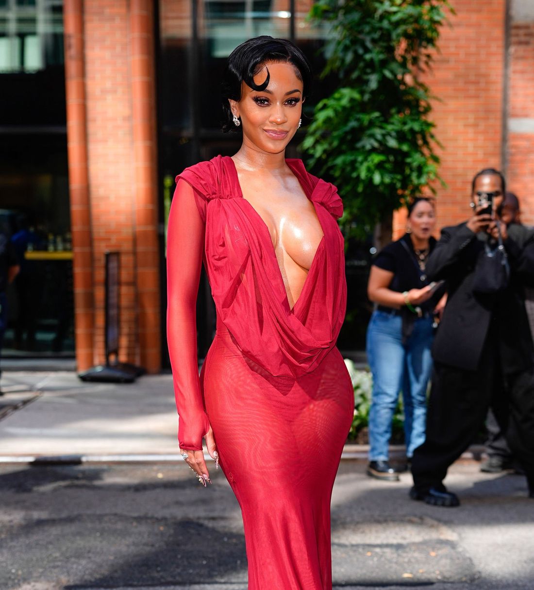 SaweetieBronxBancoBoobs2.jpg