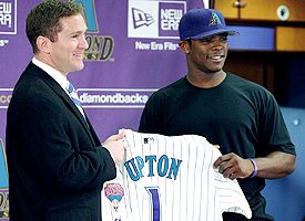 pg2_upton_sign_275.jpg