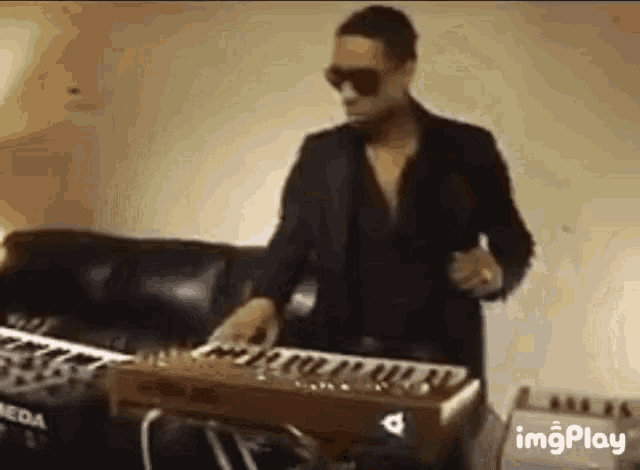 lit-turnup.gif