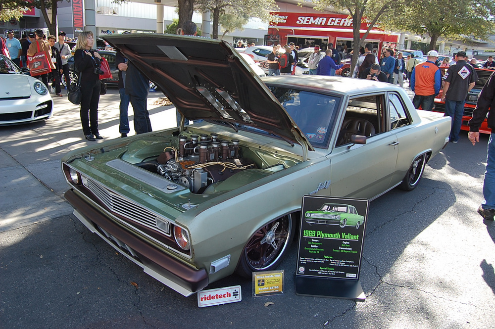 1969-Plymouth-Valiant-SEMA-1.jpg