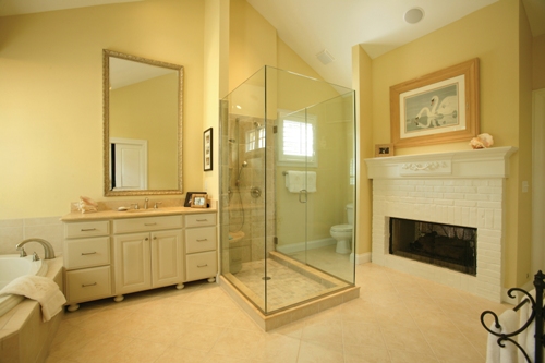 079D-0001%20Master%20bath.jpg