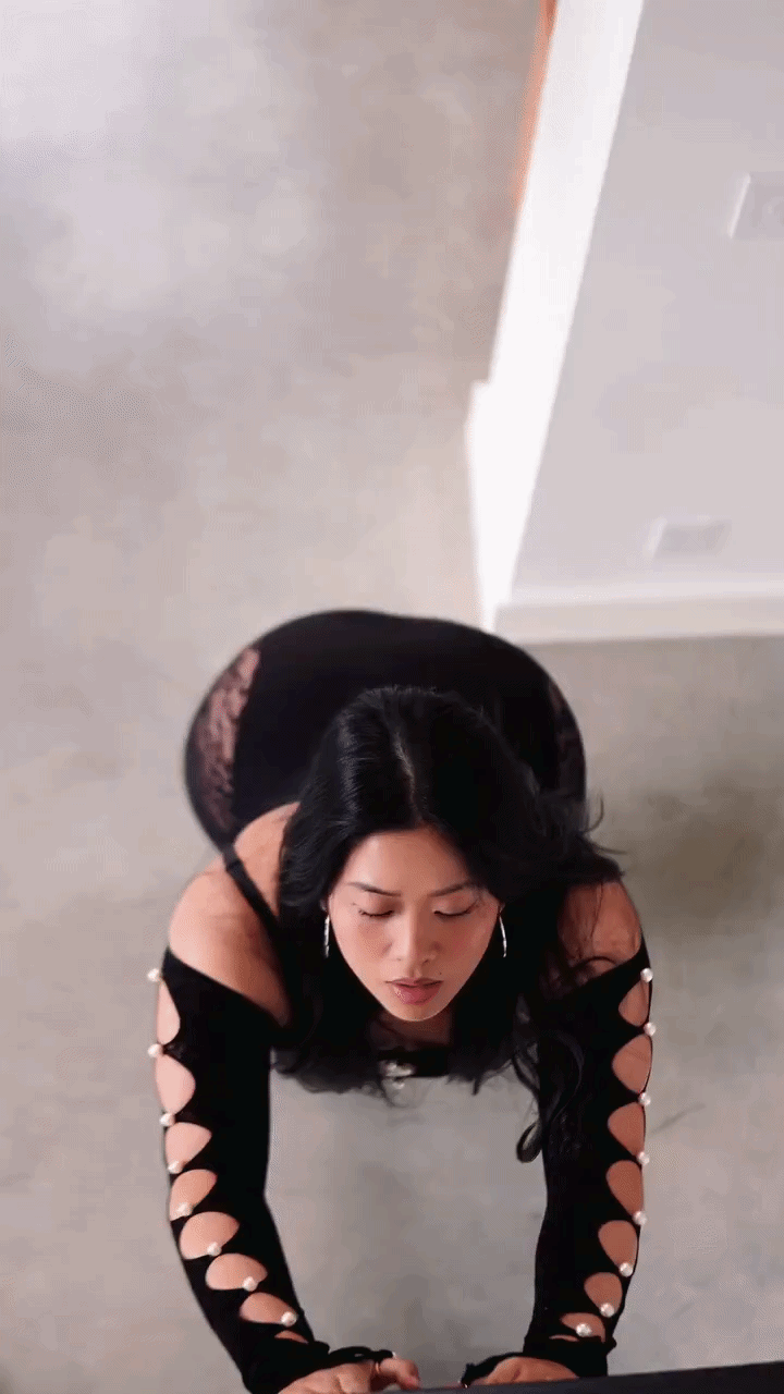 5ft78dhvr2zg1.gif